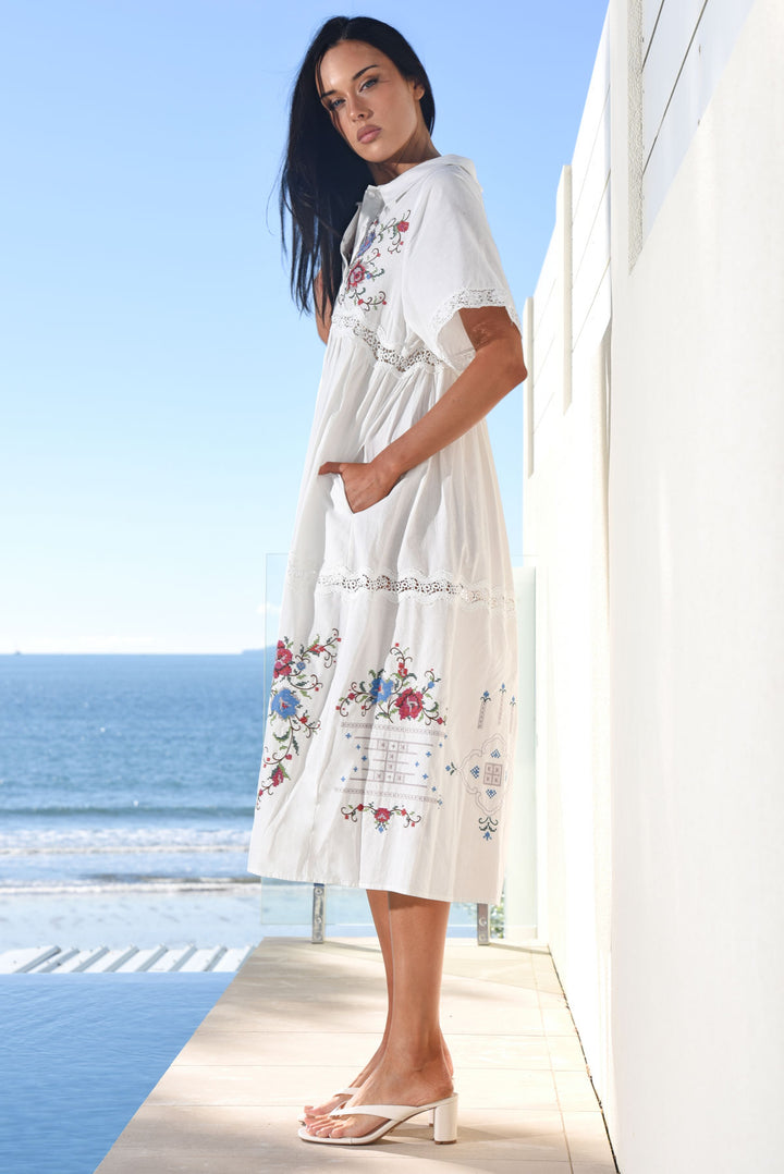RING A RING A POSIE Dress (White)