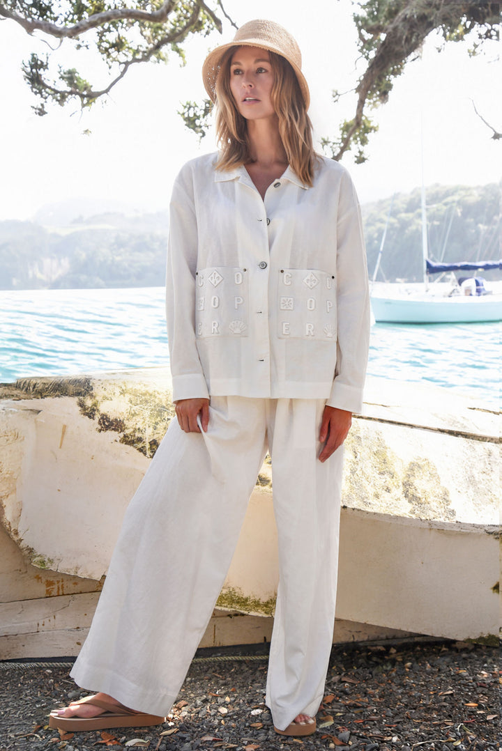 BUTTONED & EM-BOSSY Jacket (White)