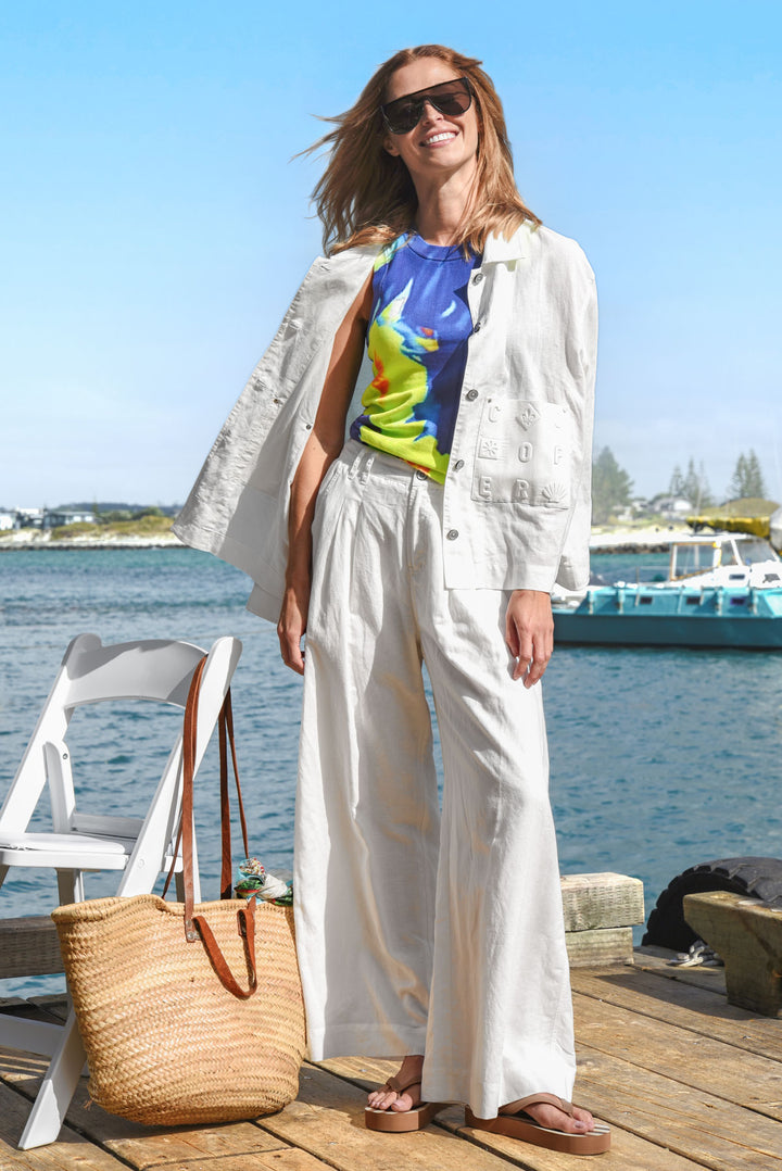 BUTTONED & EM-BOSSY Jacket (White)