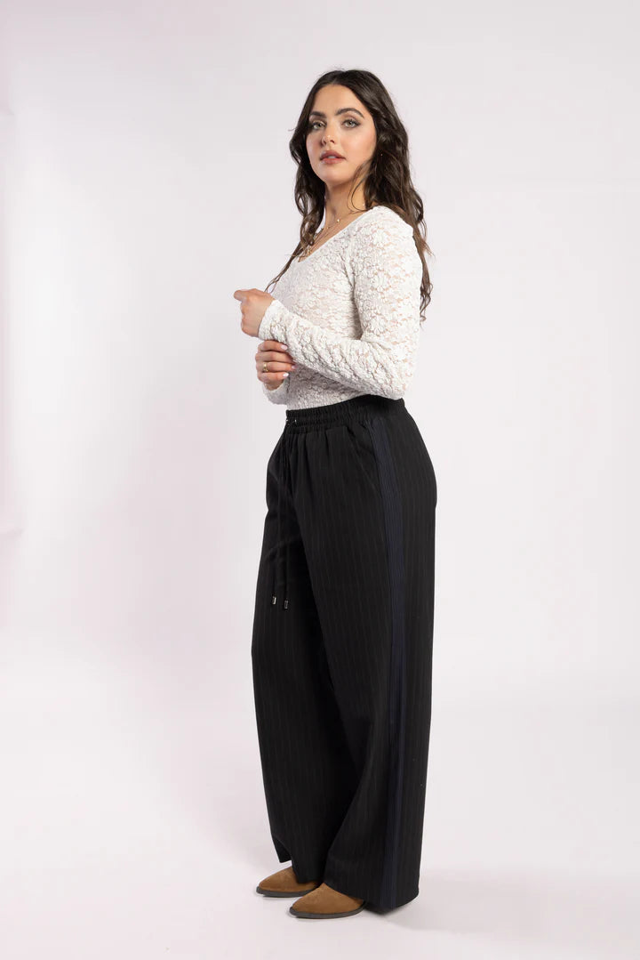 Lake Pant (Noir Stripe)