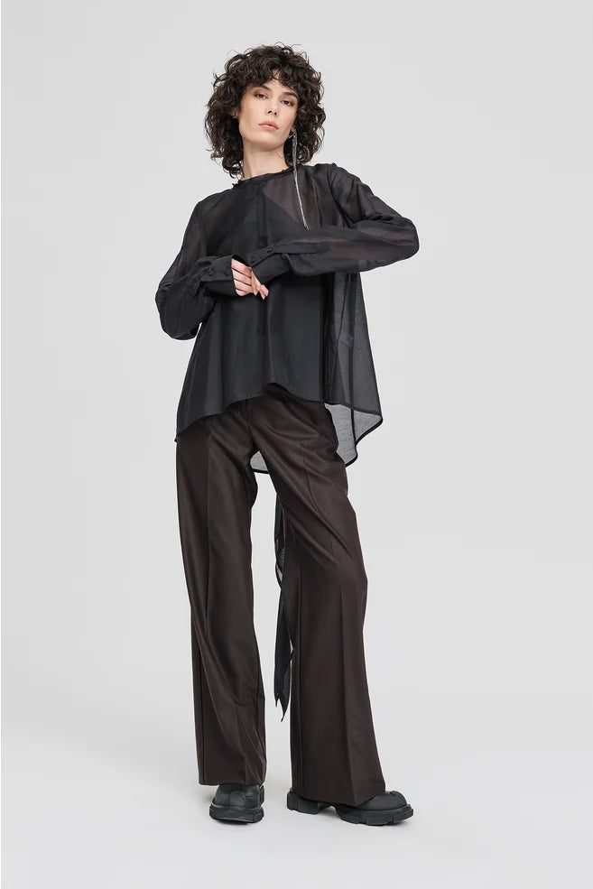 Requisite Top (Black)