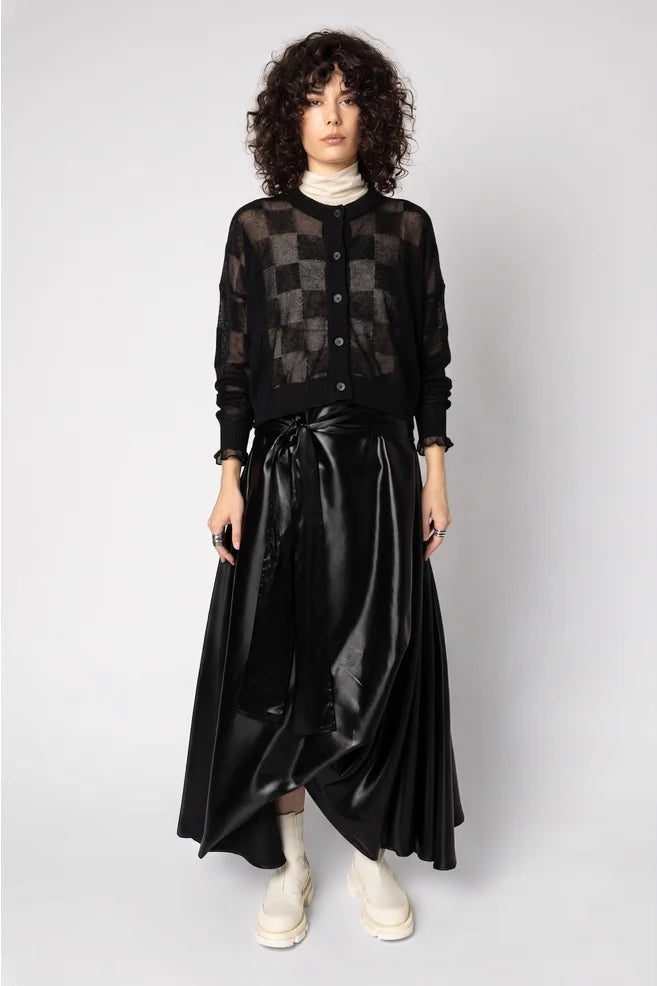 Reversed Square Catch Cardi (Black)