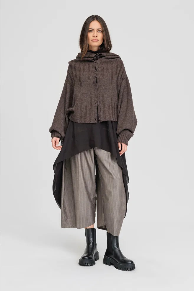 Ribbed Reversible Uphold Sweater (Chocolate)