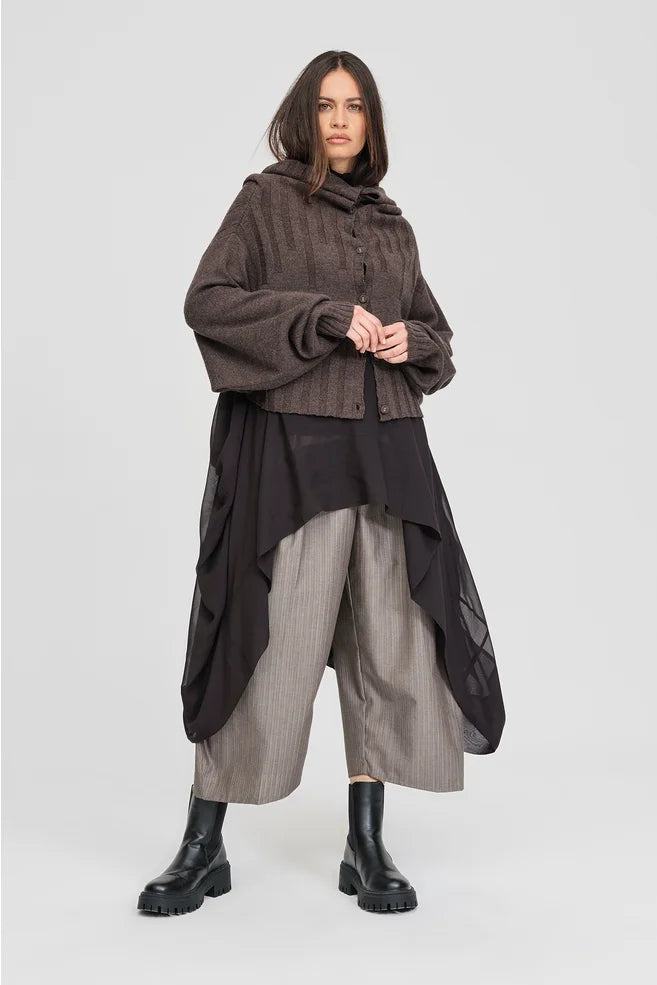 Ribbed Reversible Uphold Sweater (Chocolate)