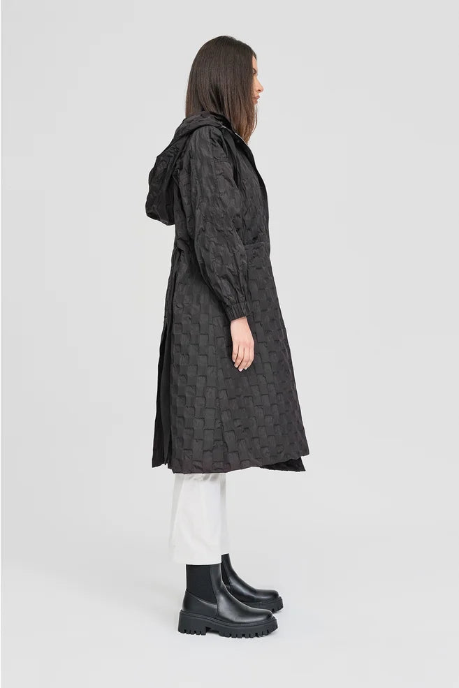 Textured Ascribe Raincoat (Black)
