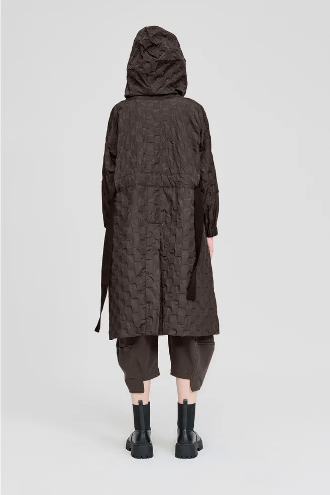 Textured Ascribe Raincoat (Pinecone)