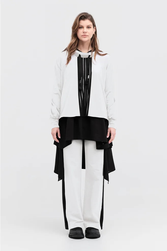 Strip Brink Sweater (Ivory / Black)