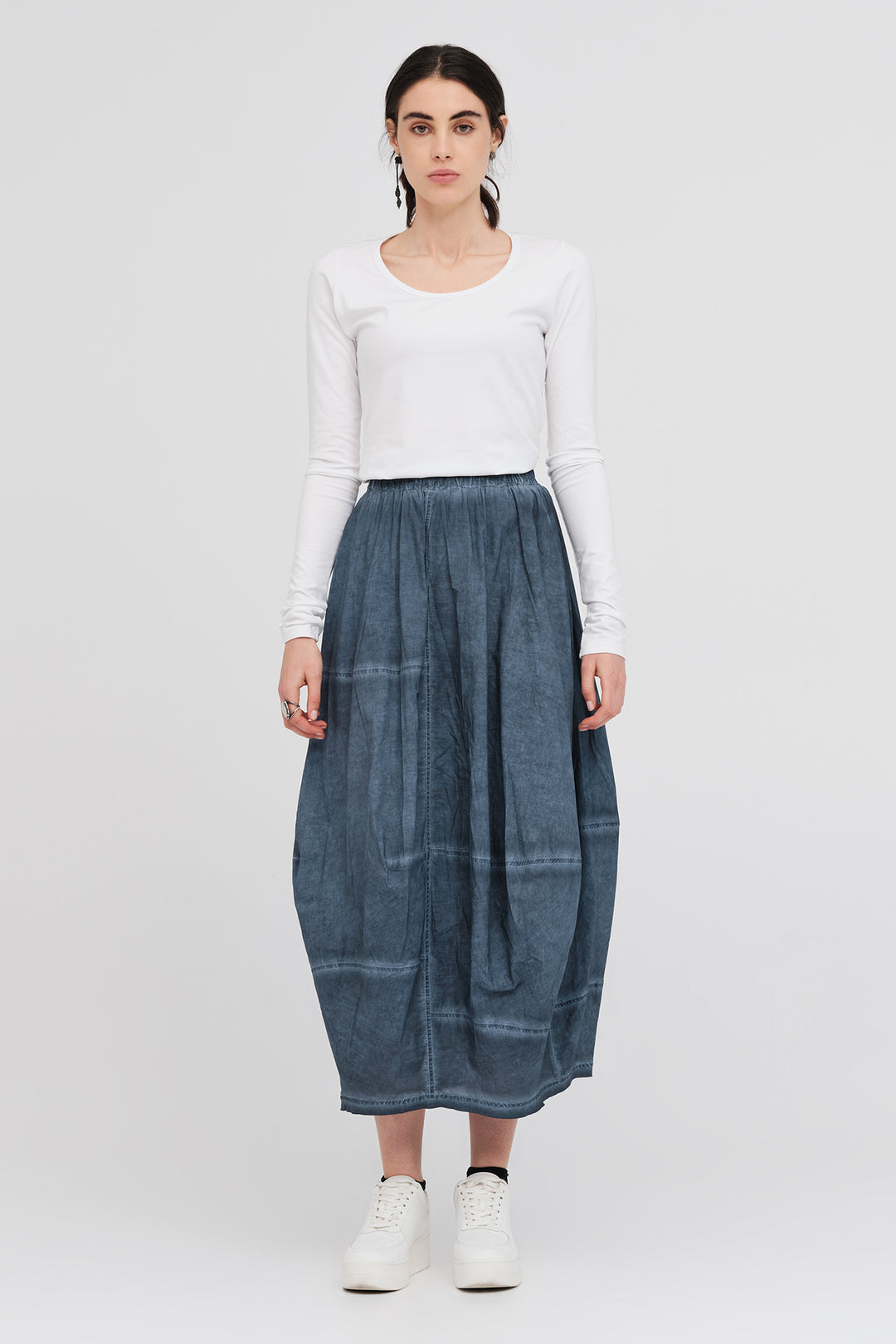 Difference Skirt (Diffused Indigo)
