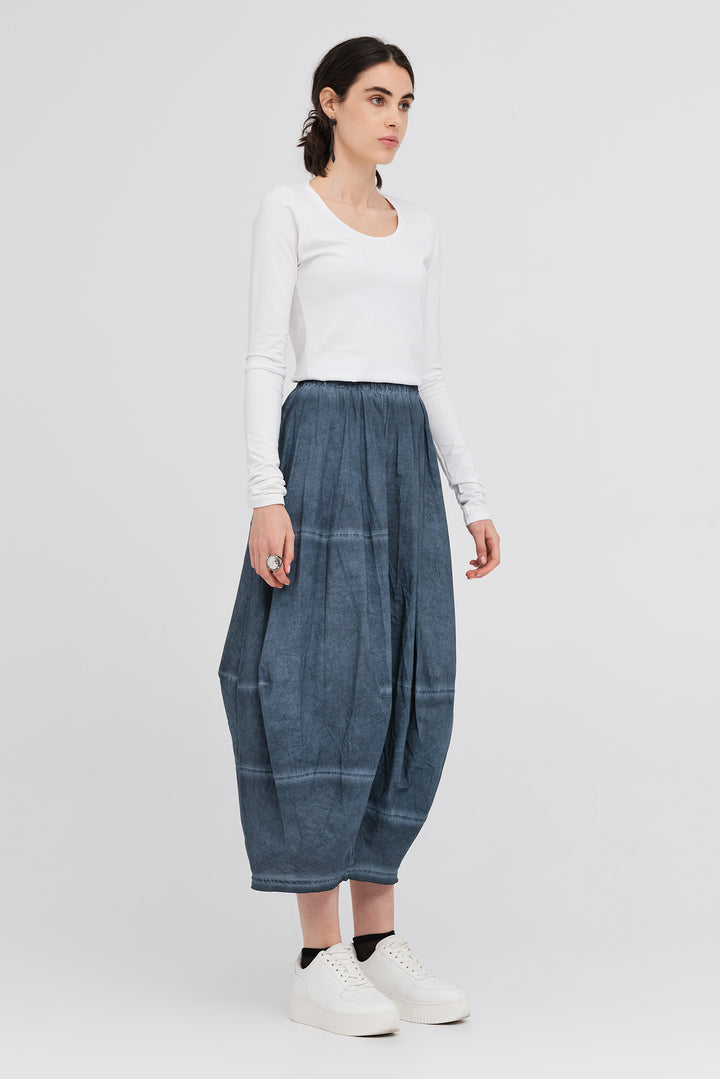 Difference Skirt (Diffused Indigo)