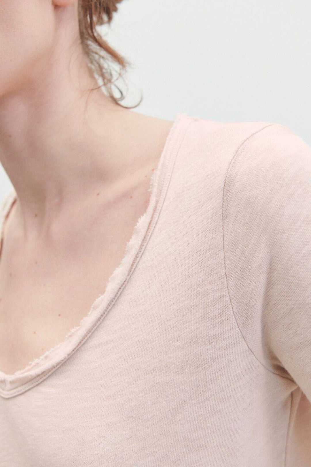 SONOMA V-NECK LONG SLEEVE (VINTAGE PEARL)