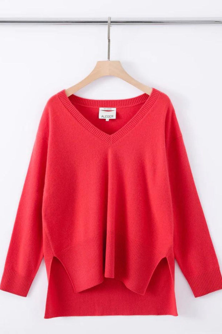N.21 CASHMERE BLEND OVERSIZED  V NECK (Poppy)