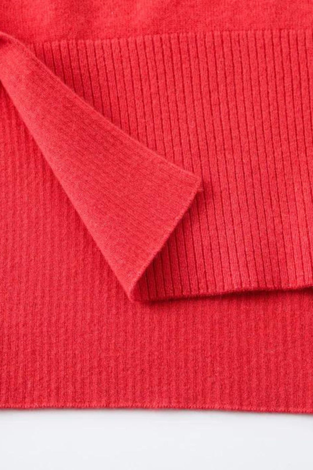 N.21 CASHMERE BLEND OVERSIZED  V NECK (Poppy)
