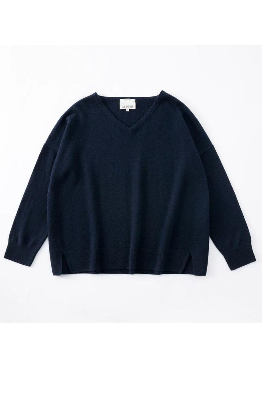 N.29 100% CASHMERE OVERSIZED V NECK (Midnight)