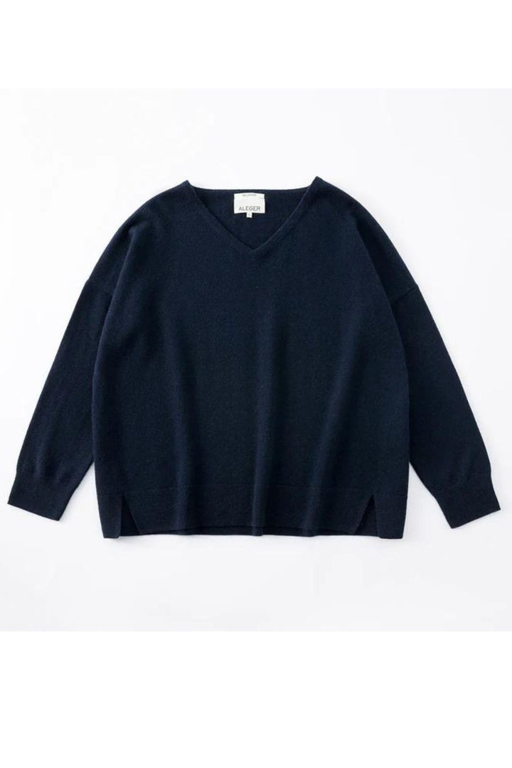 N.29 100% CASHMERE OVERSIZED V NECK (Midnight)