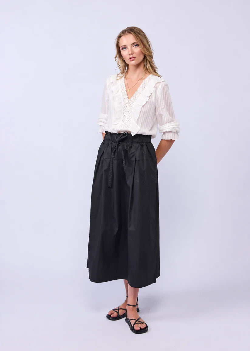 Amelia Blouse (White)