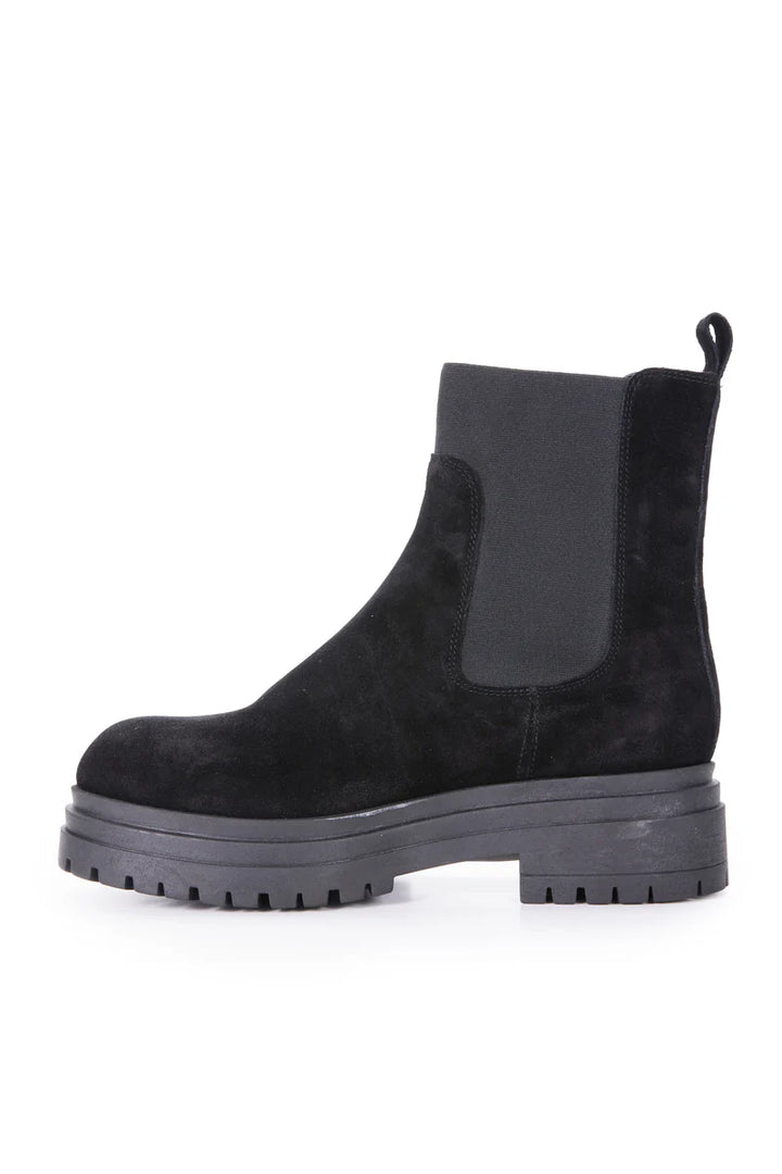 Valley Suede Boot (Black)