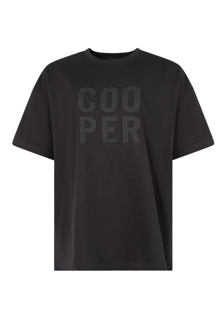 CASUALLY COOPER T-shirt (Black)