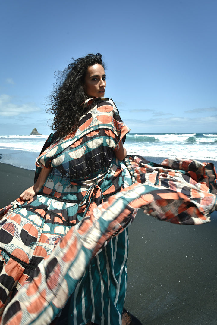 BEAUTY IS A GESTURE Dress (Multi Spot)