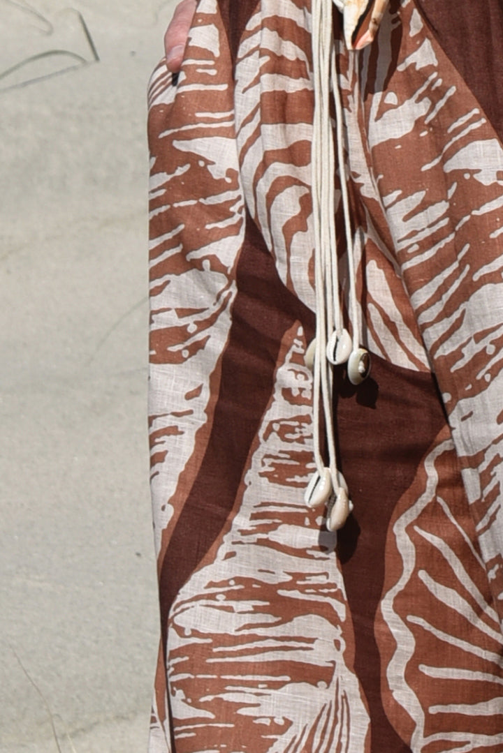SEVILLE STROLLS Trouser (Brown Shells)