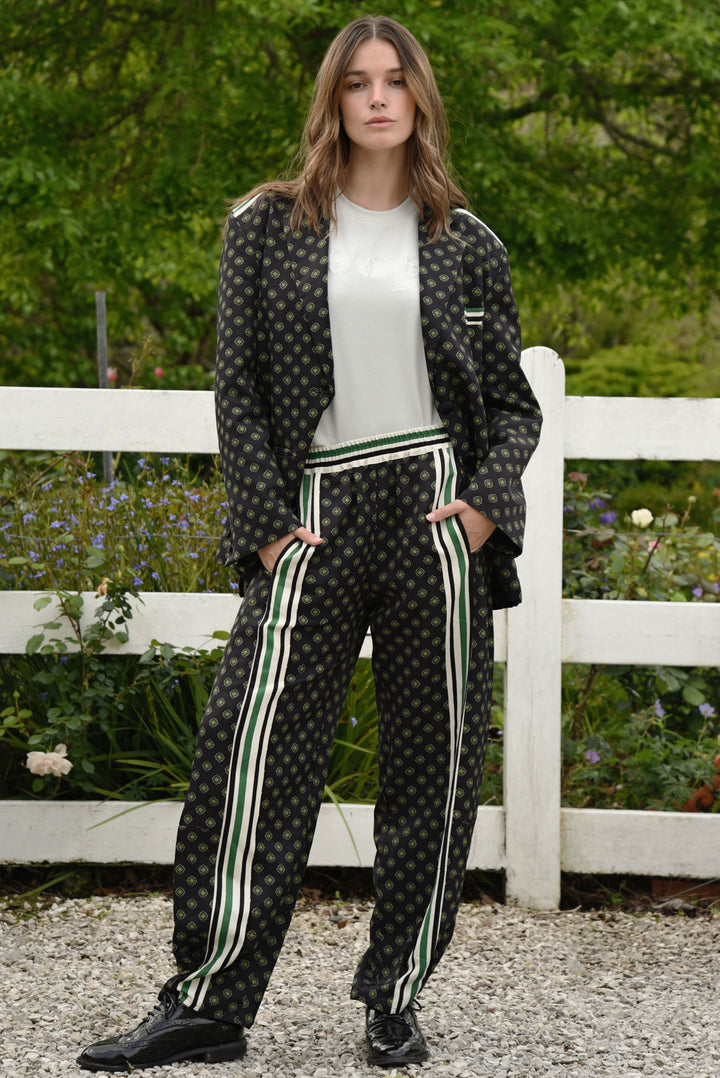 KEEP IT BLAZING Jacket  (BLACK MULTI)