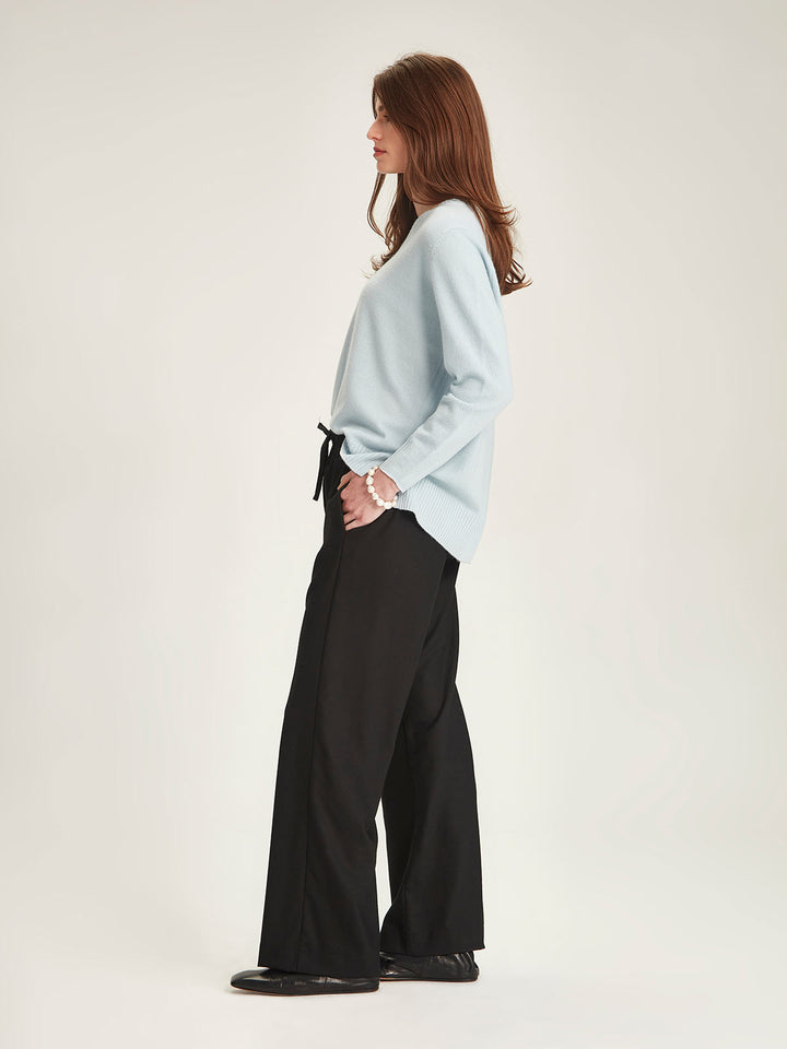 Kari Cashmere V-Sweater (Crystal Blue)