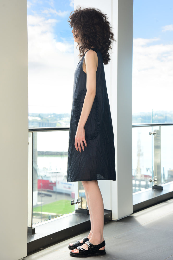 ON YOUR SIDE Dress (Black)