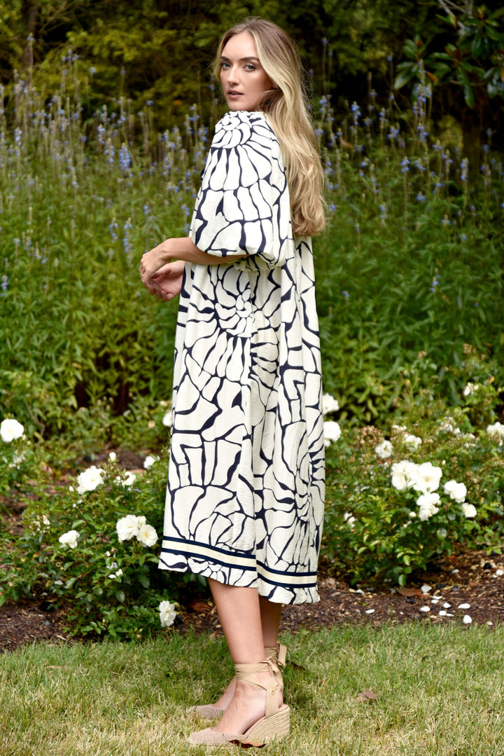 STYLE IN EXCESS Dress (shells)