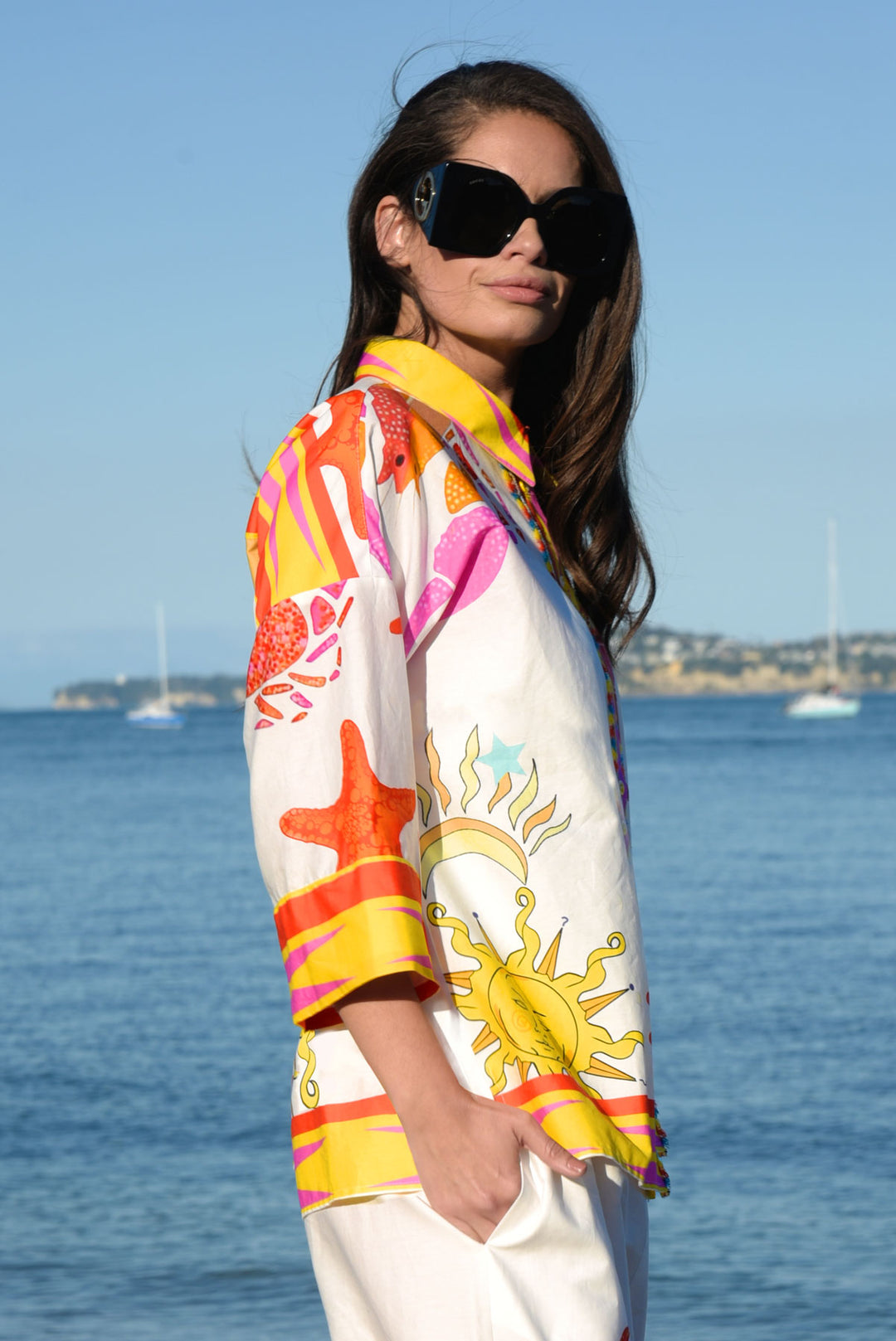 UNDER THE SUN SHIRT (WHITE SUN)