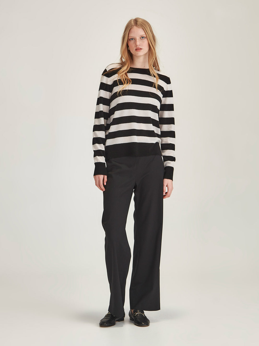 Eleanor Striped Cashmere (Black/Vapour)