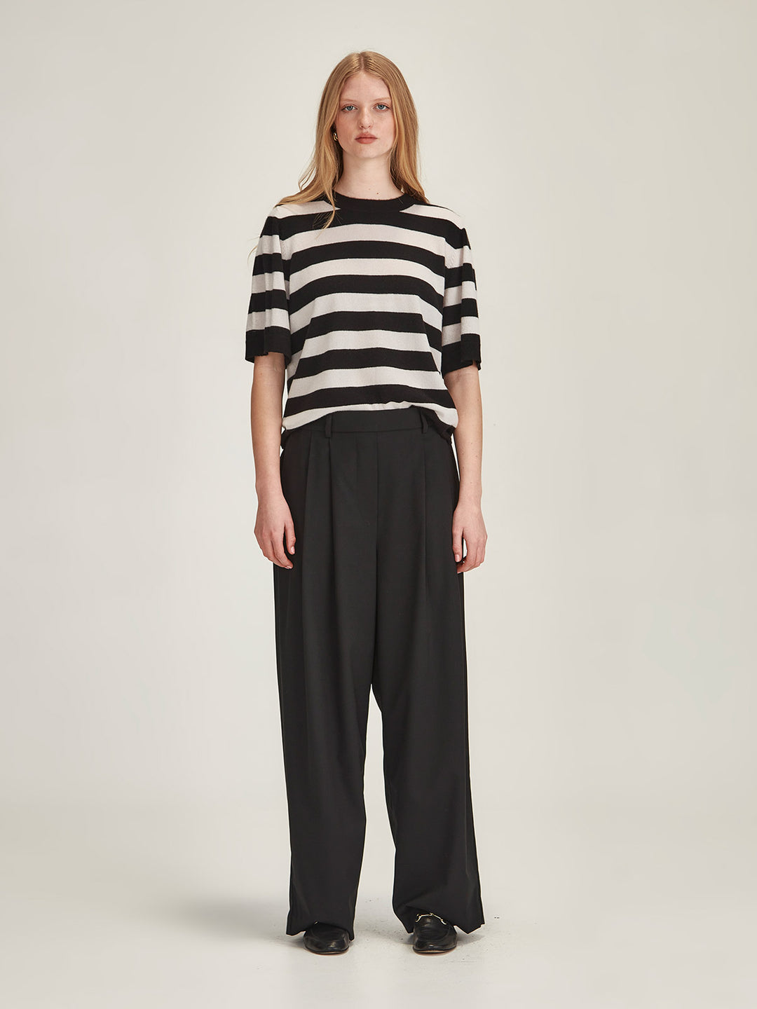 Emi Striped Cashmere Tee (Black/Vapour)