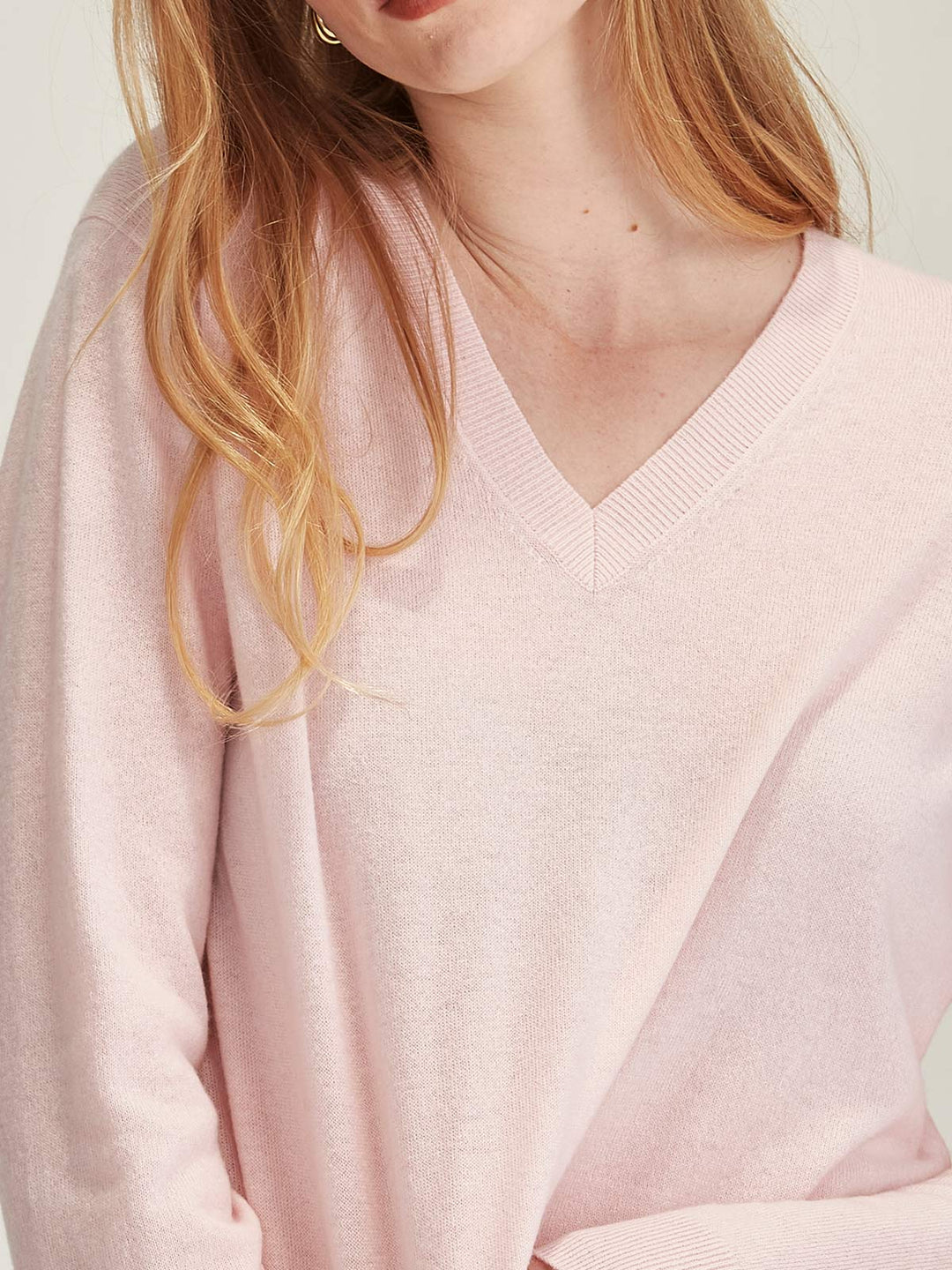 Lucy Cashmere V Neck (Pale Pink)