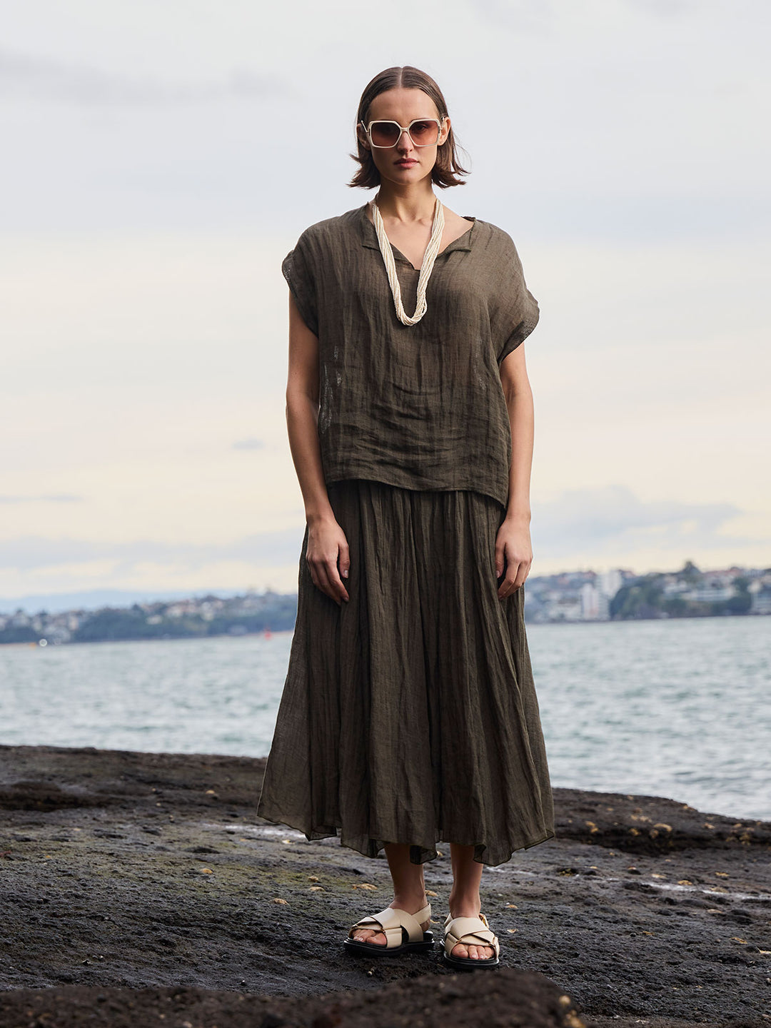 Palmer Linen Top (Khaki)