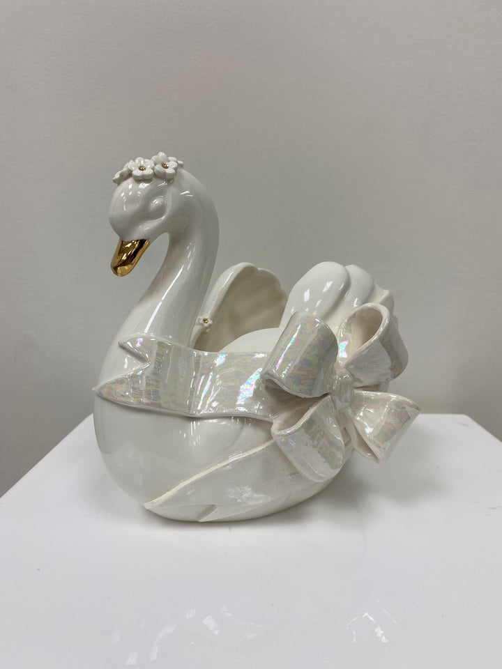 Decorative Swan (with Bow)
