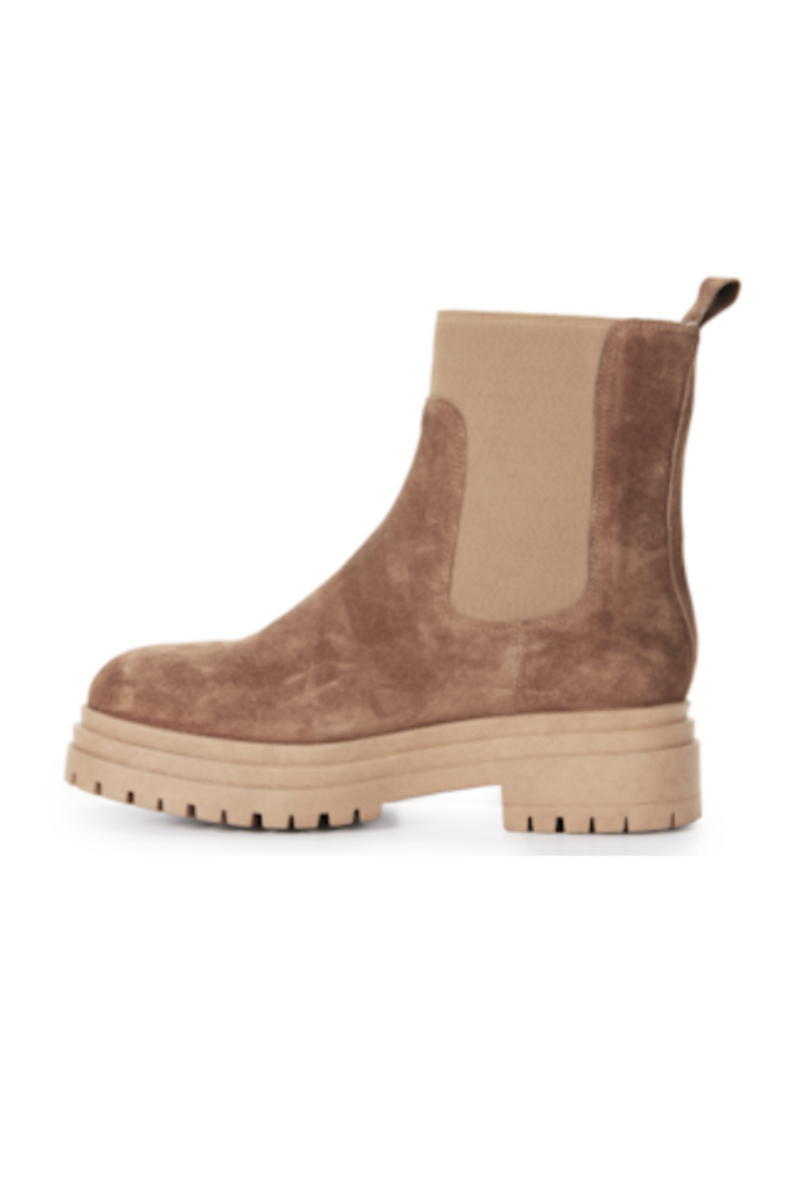 Valley Suede Boot (Tan)