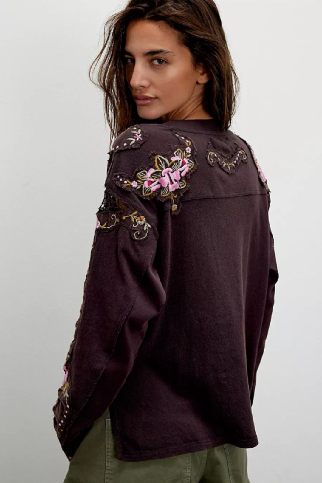 Lilith Tee (Chocolate)