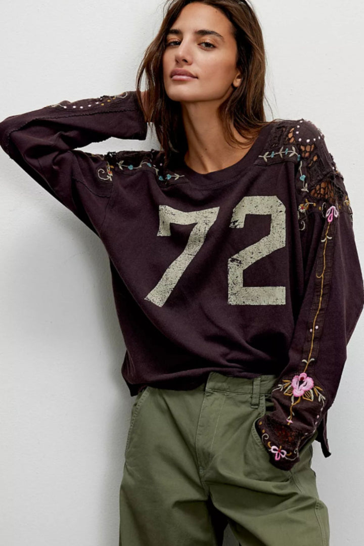 Lilith Tee (Chocolate)
