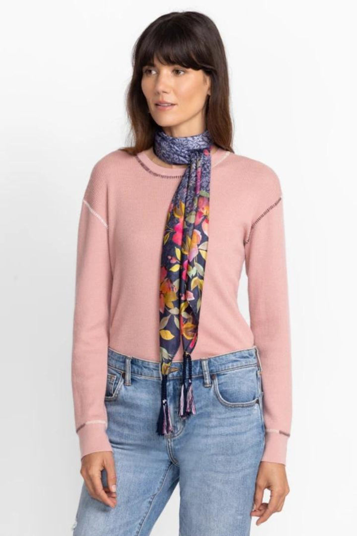 LOCUST SCARF