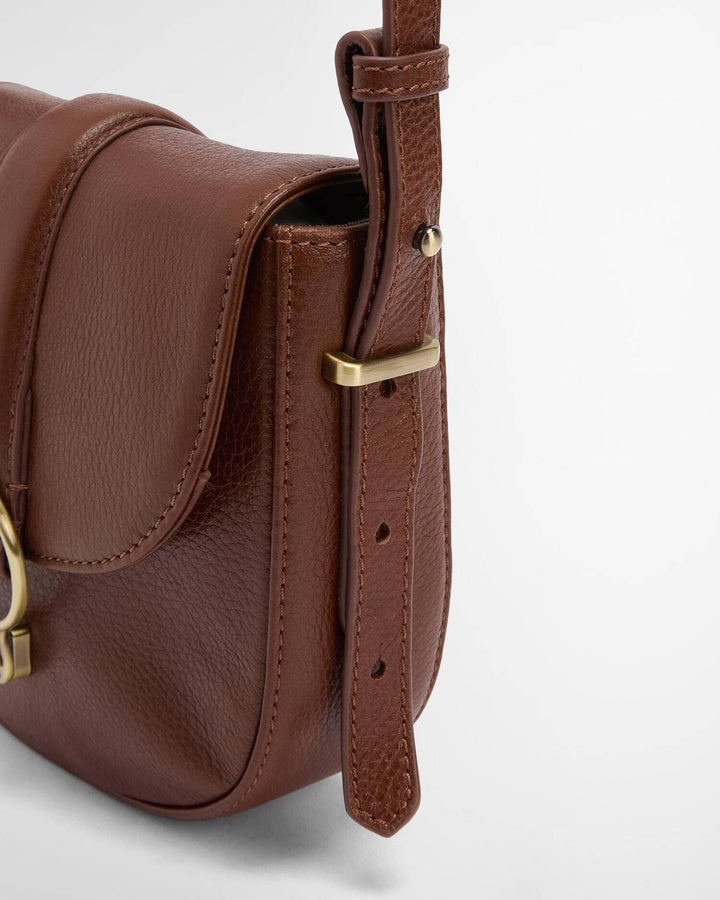 Elm Leather Crossbody Bag (Brown)