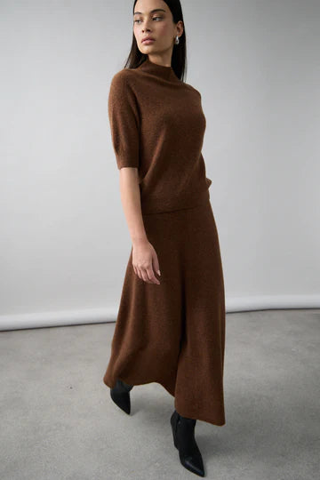 Remi Mock Neck (Umber)