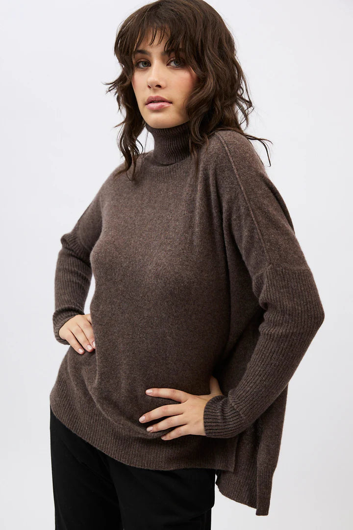 Gigi Step Roll Neck (Espresso)
