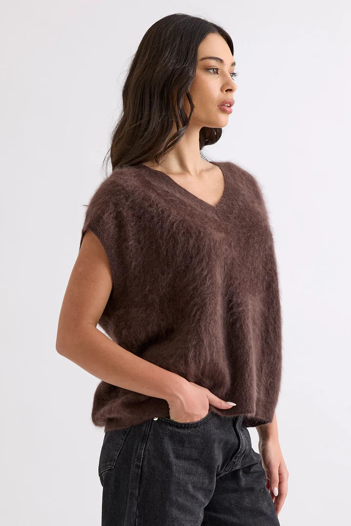 Gretta Vest (Dark Chocolate)