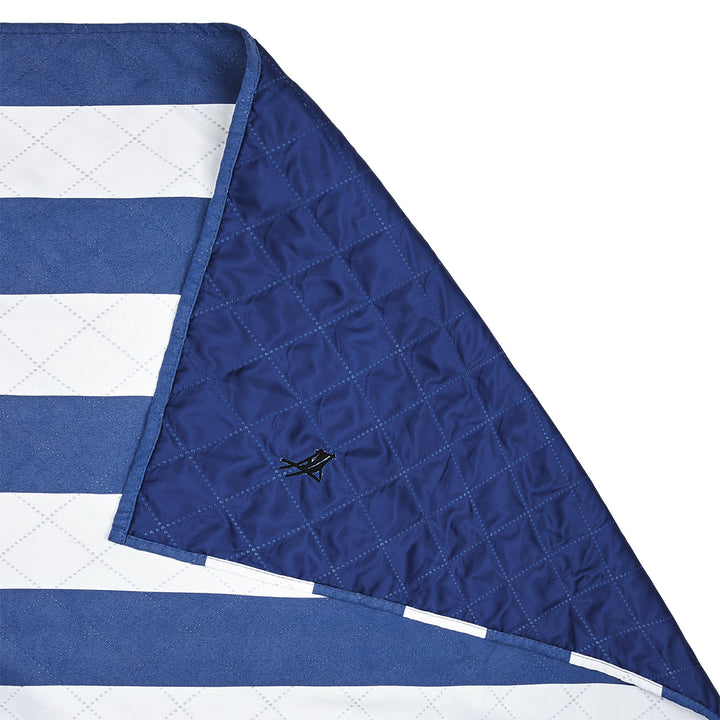 Picnic Blanket - L  (Whitsunday Blue)