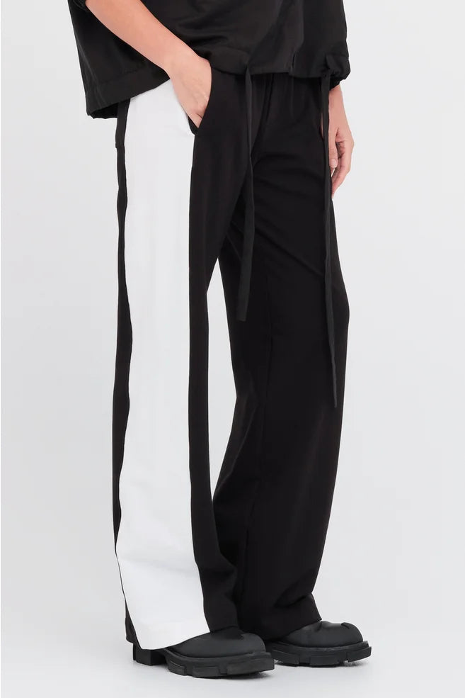 Reversed Chute Pant (Black/Ivory)