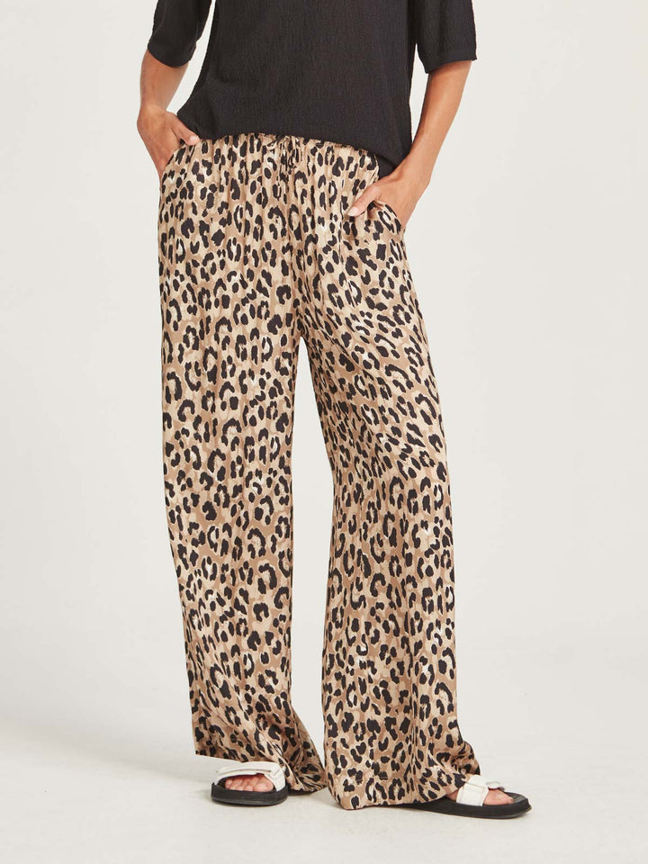 Zahara Print Pant (Leopard Print)