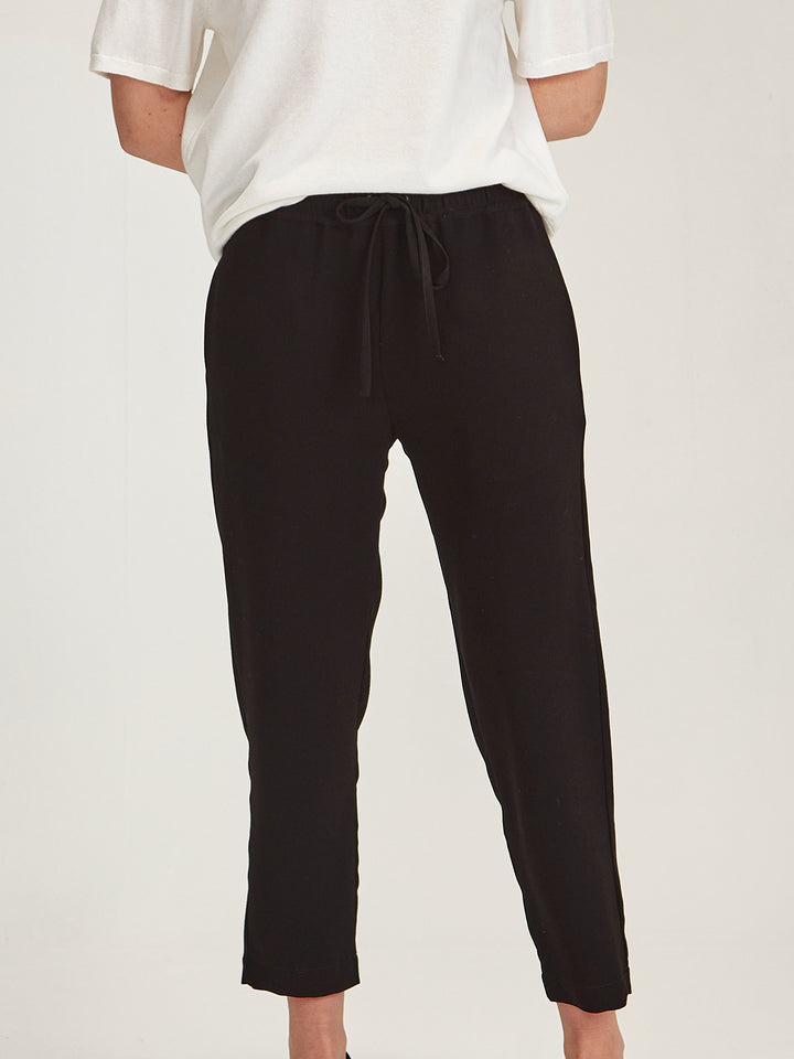 Joseph Romily Pant (Black)