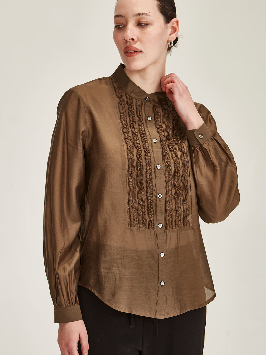 Ami Ruffle Shirt (Cinnamon)