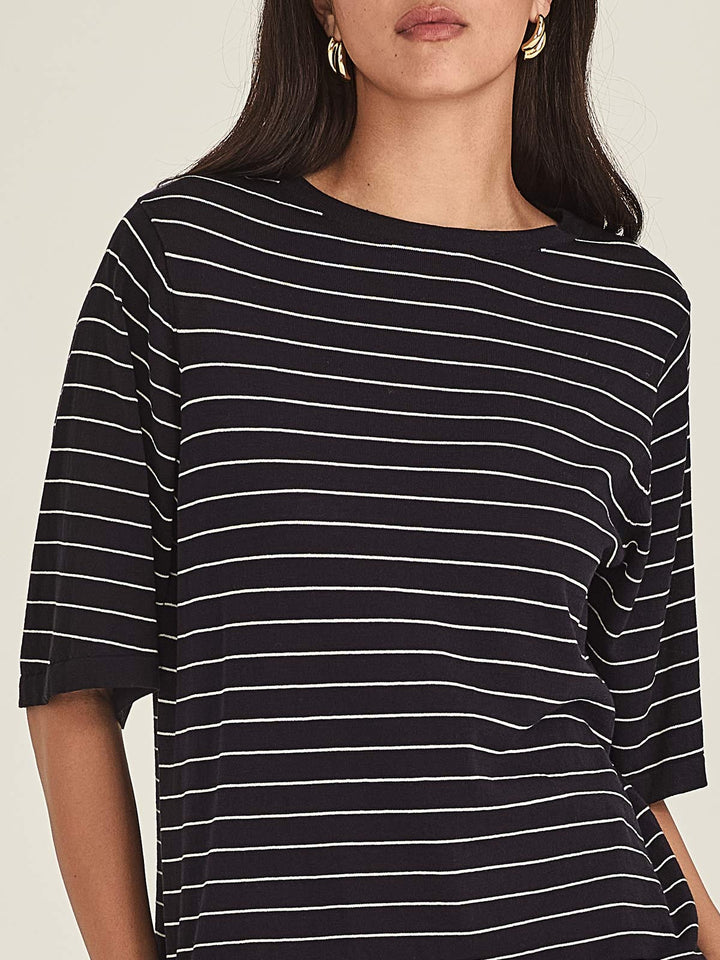 Sumire Stripy Box Tee (Navy / Chalk Stripe)