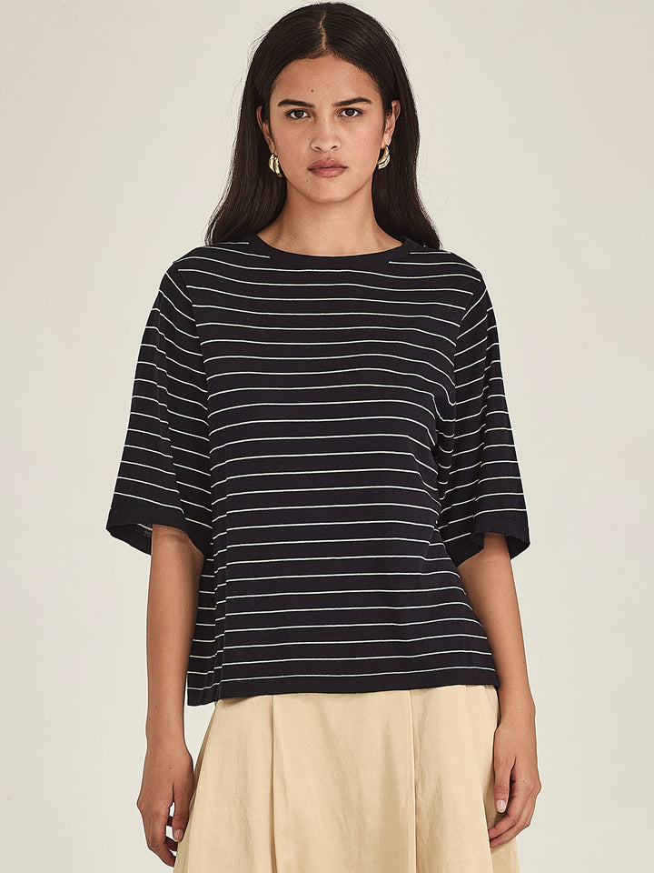 Sumire Stripy Box Tee (Navy / Chalk Stripe)