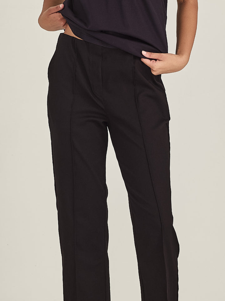Audrey Cigarette Pants (Black)