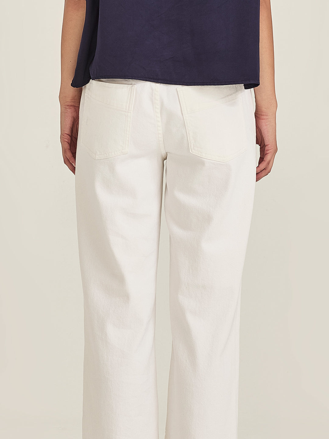 Juko Straight Jean (Chalk)